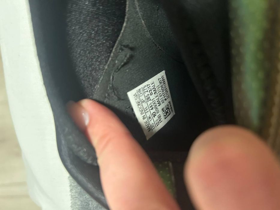 Бутсы Adidas,в идеальном состоянии.