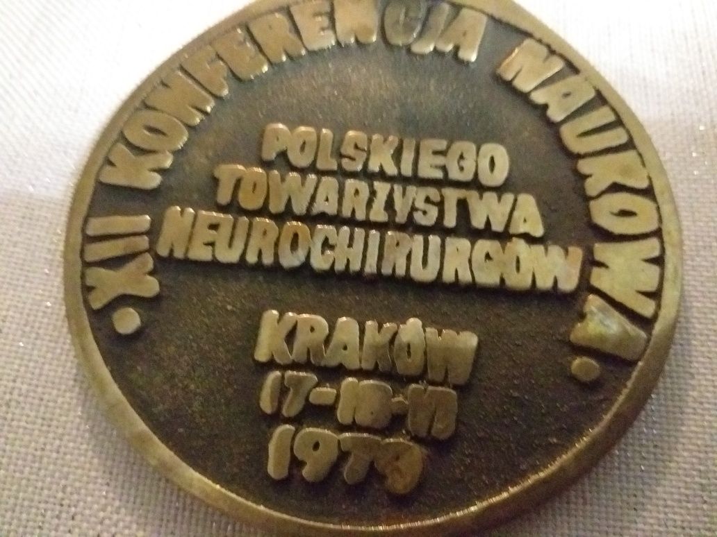 Medal XXXIII lata neurochirurgii w Krakowie