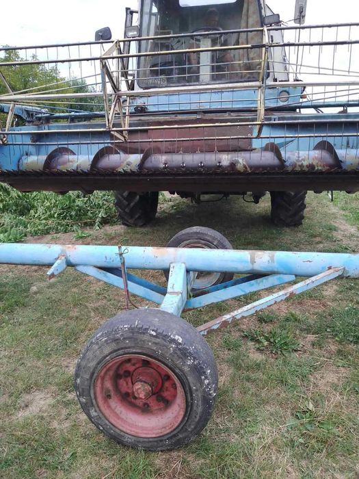 Срочно продається зерновий комбайн Е512 Форшіт