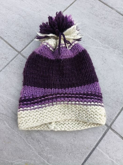 Czapka dziecięca zimowa z pomponem