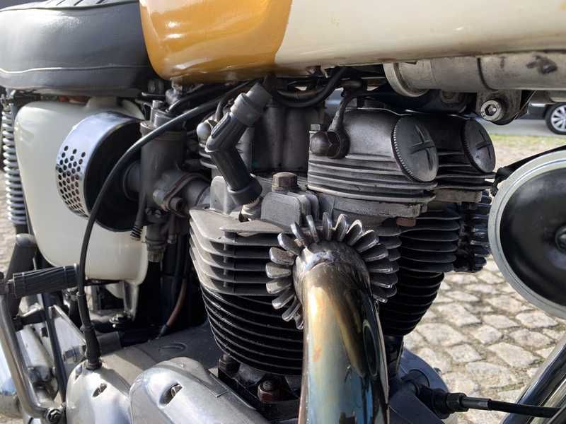 Triumph Bonneville 1963 - Clássica/Colecionador
