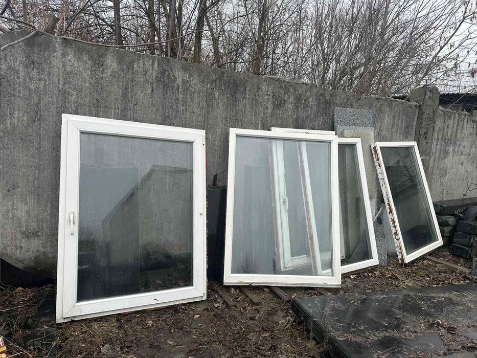 Прдам окна глухие