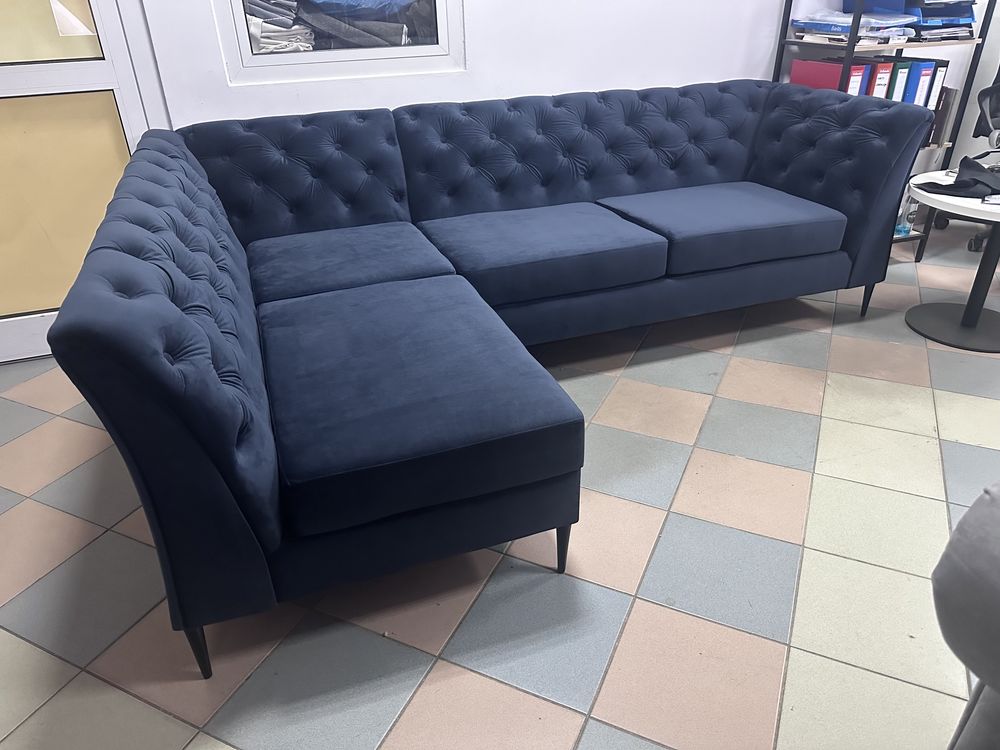 Naroznik Chesterfield Gino 240 x 160  cm.Dostepny od reki !!!