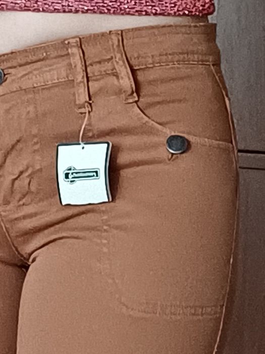 Продаю коричневые джинсы-брюки, 36 евр (44 ukr),  Stradivarius