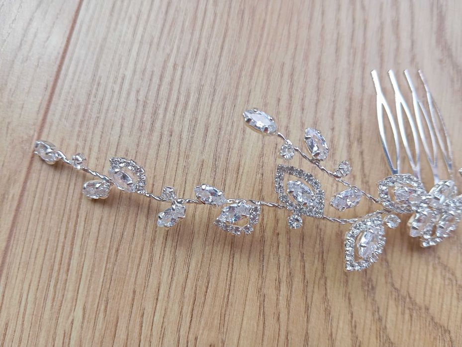Srebrna ozdoba do włosów z kryształkami cykorie ślub wesele bal