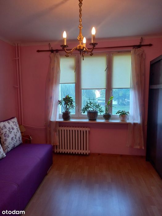 I piętro 2 pokoje duża kuchnia