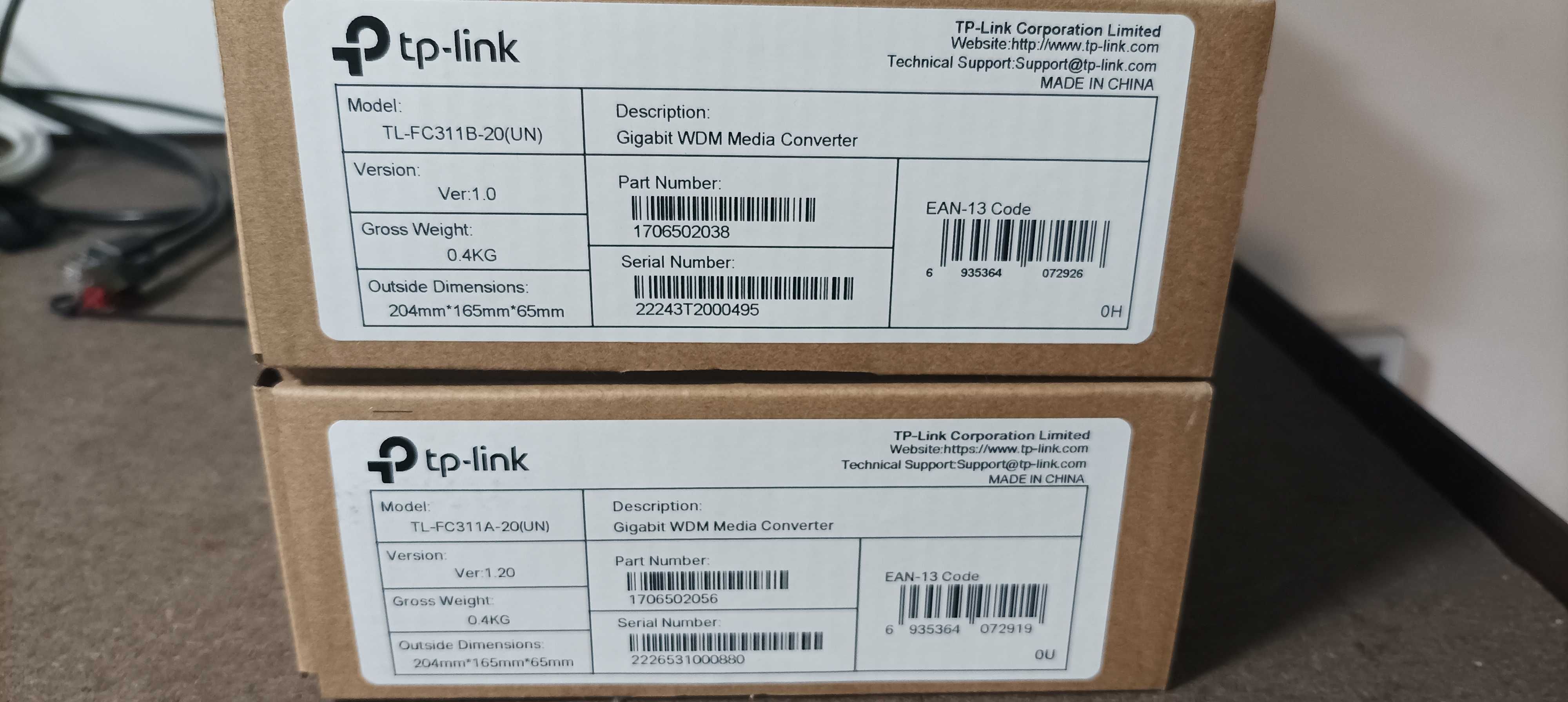 Dwa konwertery mediów TP-Link FC311A-20 FC311B-20 Światłowód - RJ45