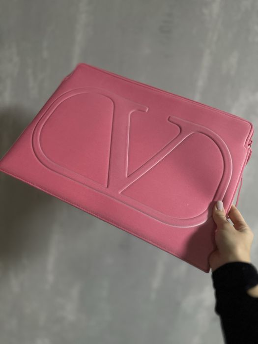 NEW Valentino Beauty Laptop Pouch/bag/ Case - Pink