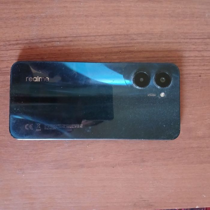 Телефон Реалми с33