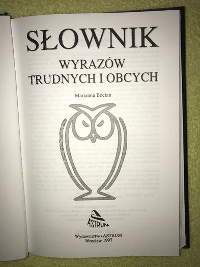 Słownik wyrazów trudnych i obcych