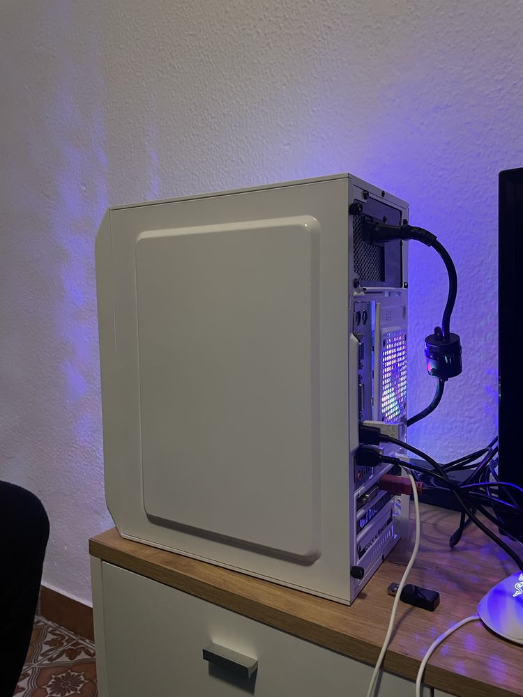 Pc Gamer Pouco tempo de uso