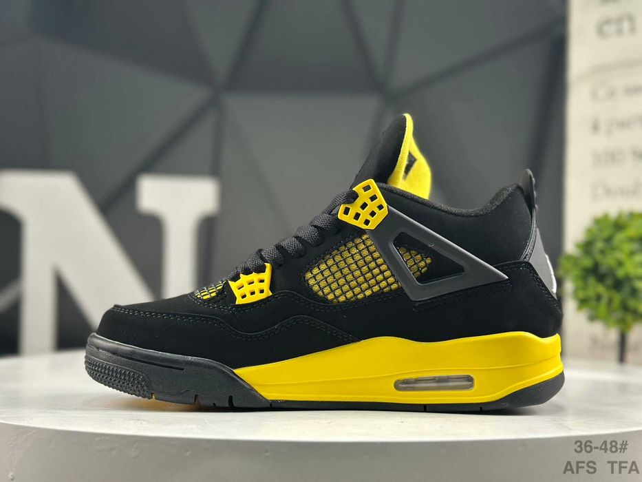 "Buty Trampki" Jordan 4_Retro Thunder _R.41