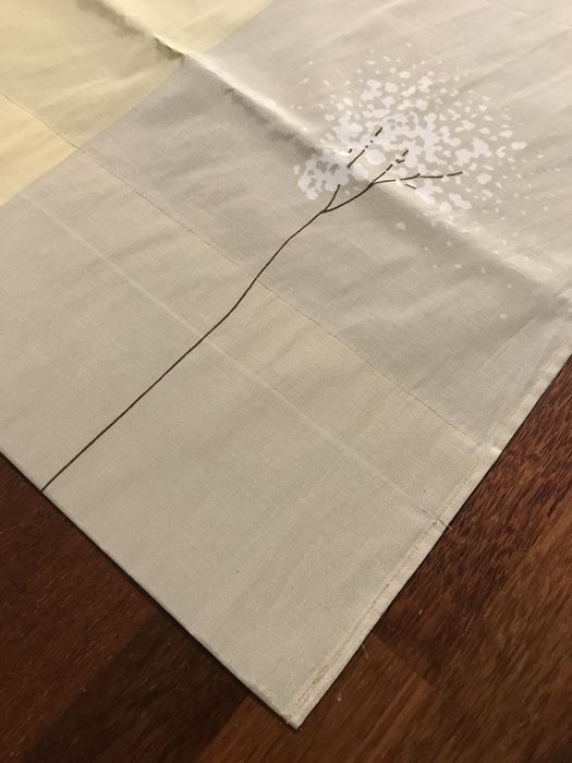 Piękna, bardzo elegancka zasłona 135 x256 cm