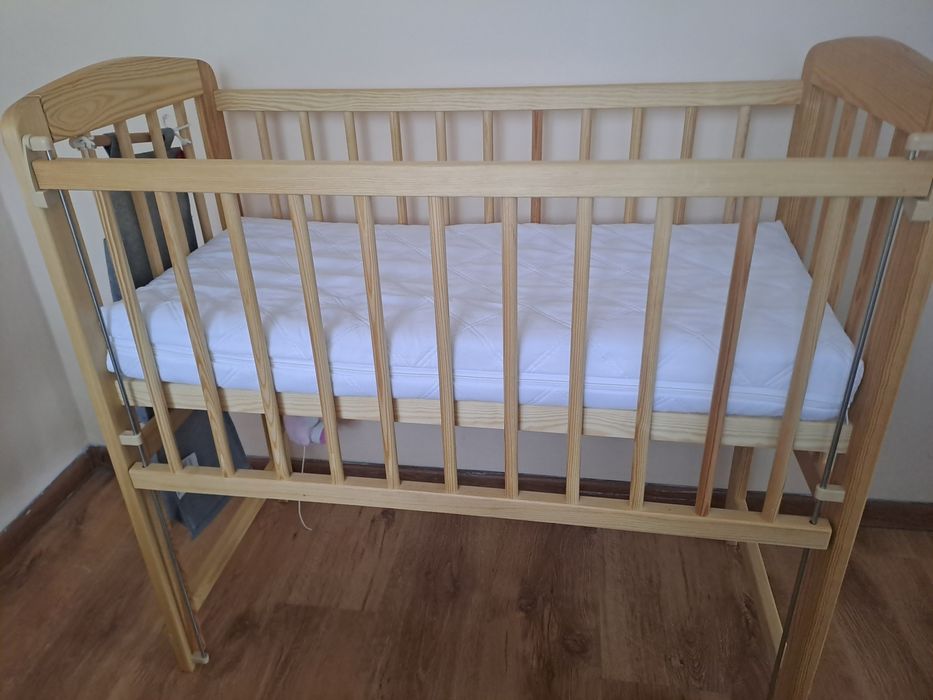 Łóżeczko/dostawka 90x40 z materacem