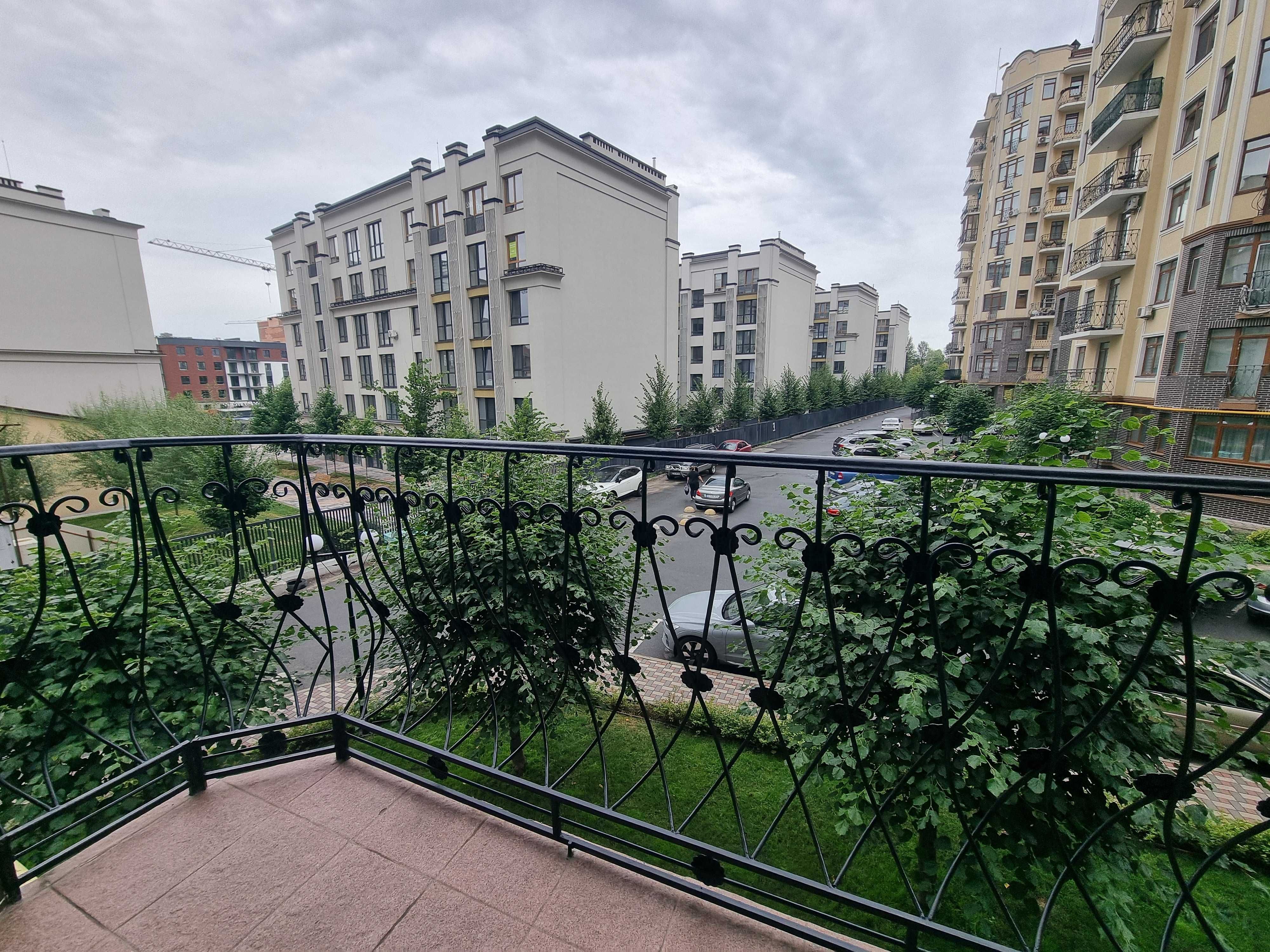 Продаж величезної євро2к квартири Ірпінь