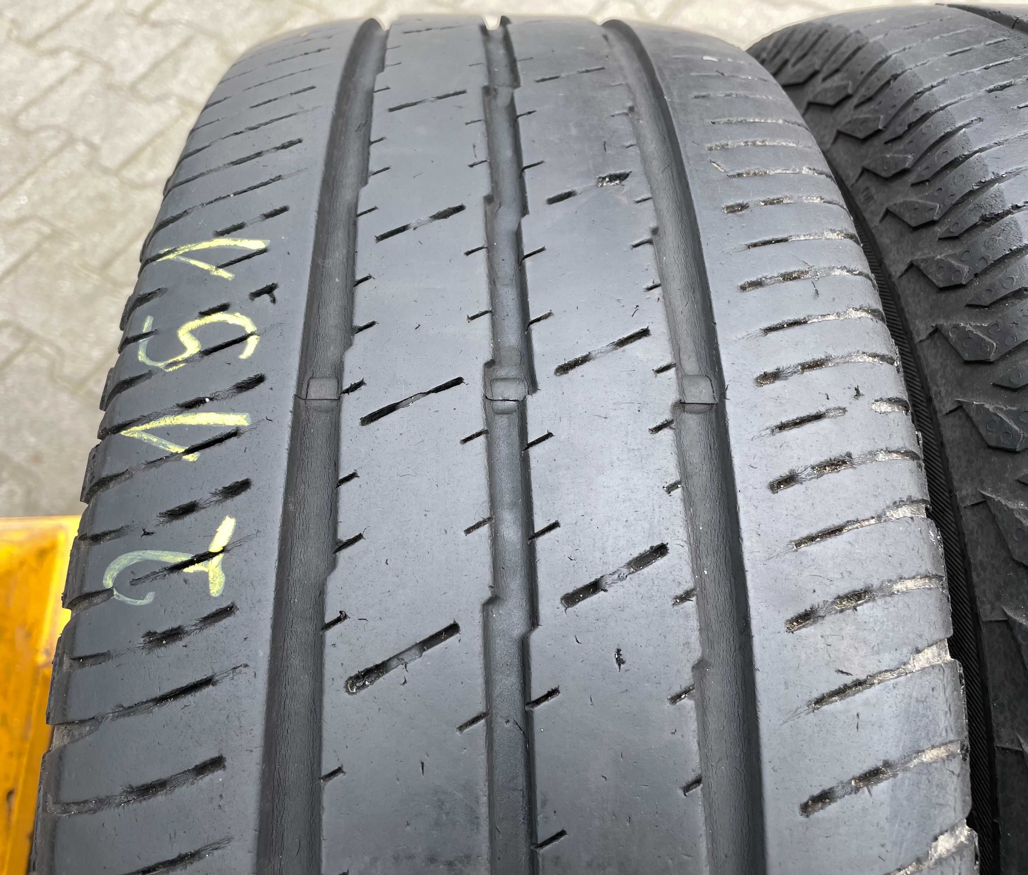 2x Continental Vanco 2 215/65 R16C 109/107T / 2151