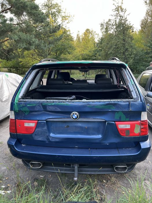 Продам BMW X5 E53