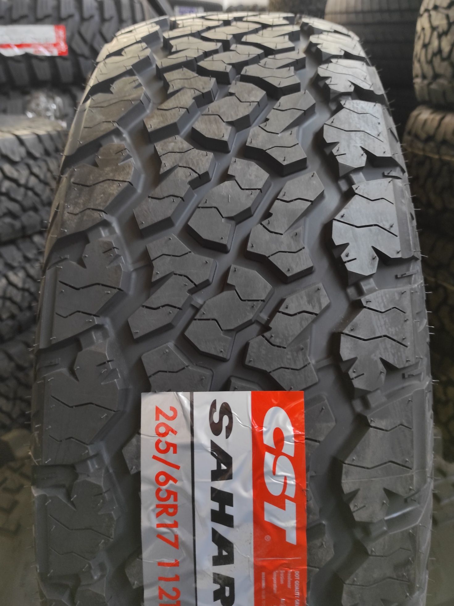 265/65R17 CST SAHARA AT 2 (Maxxis)