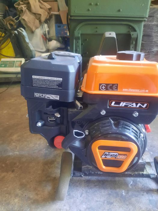 Генератор армейского образца ГАБ-2-0/230 с силовой установкой