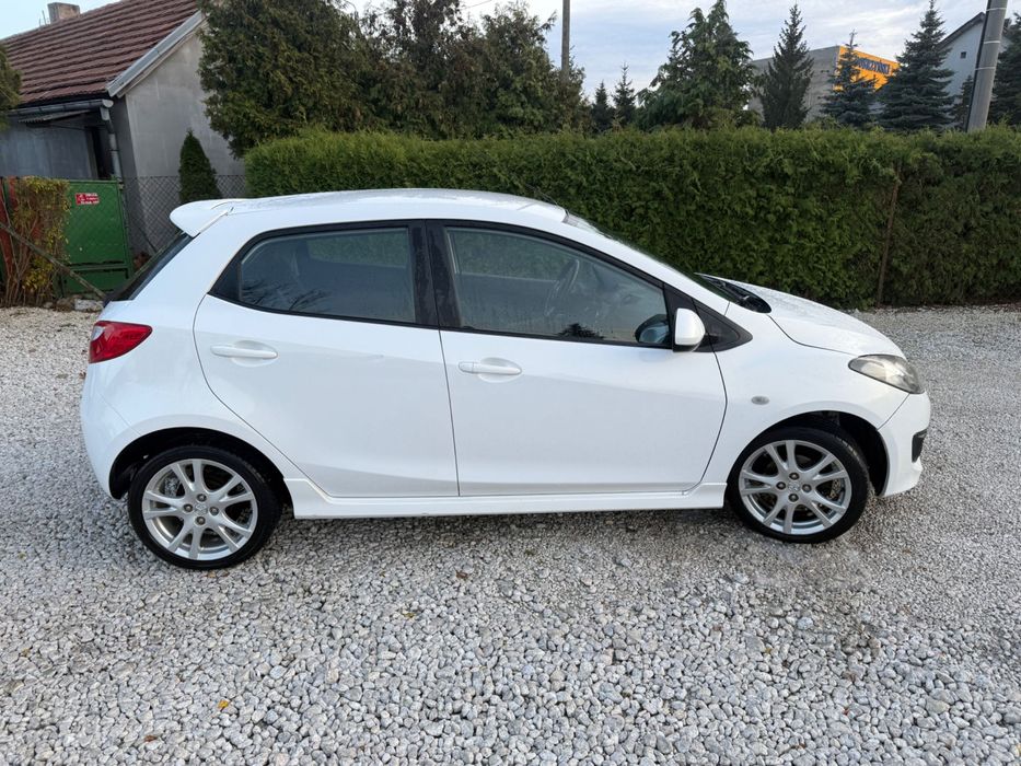 MAZDA 2 SPORT 1.3 1 Własciciel Stan bdb Alu+koła zimowe,Bez rdzy