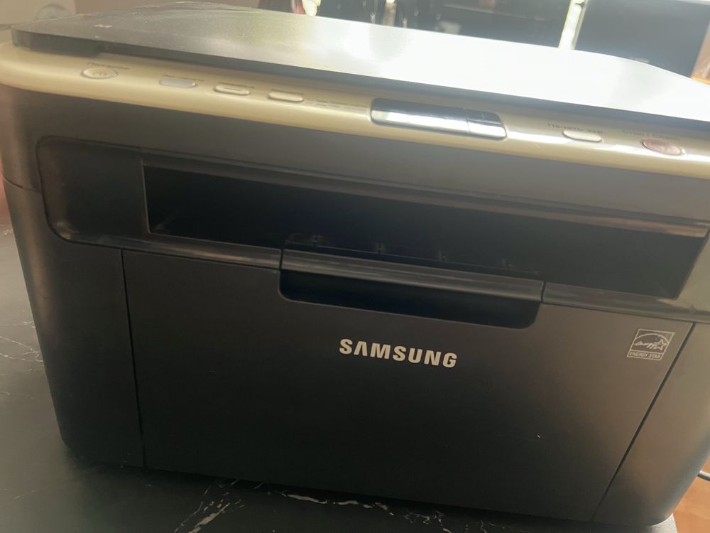 Лазерный принтер scx 3200