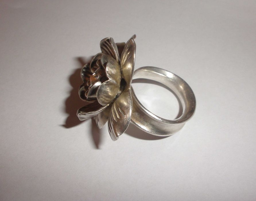 Anel em prata de lei 925 ajustável