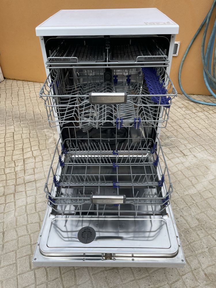 Máquina de lavar loiça Lg (ver oferta)