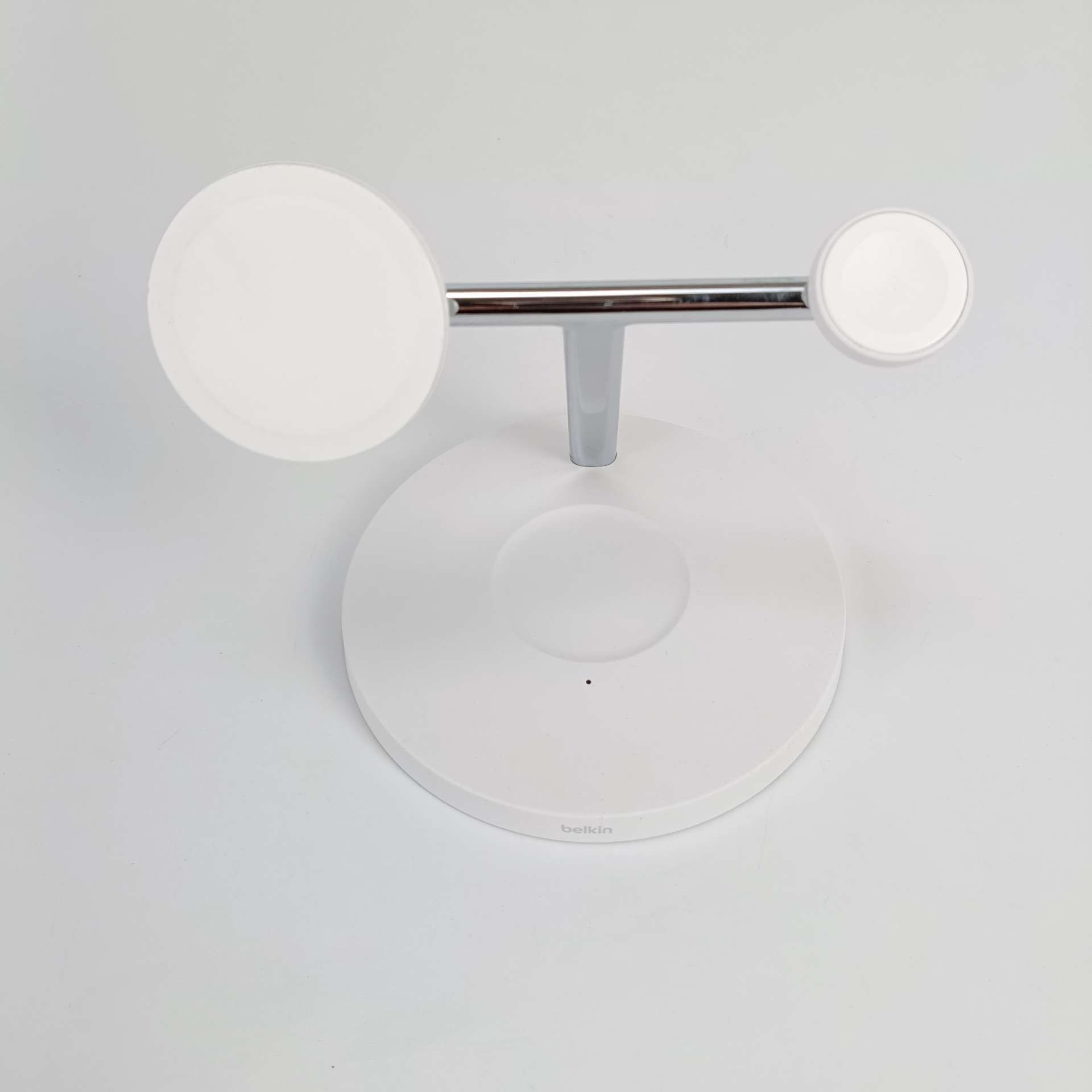 Ładowarka bezprzewodowa Belkin 3in1 MagSafe Biała