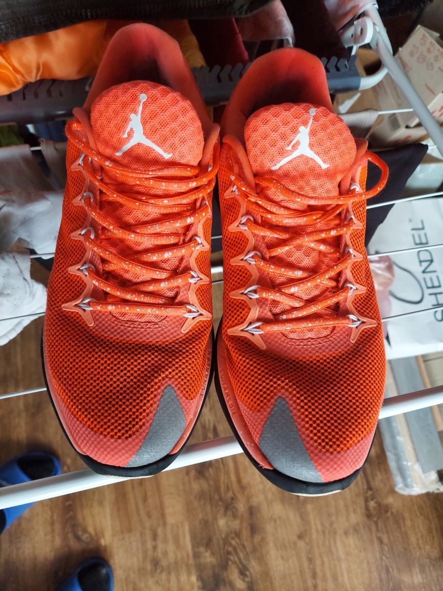 Nike Jordan кросівки
