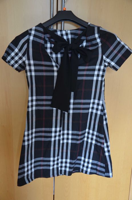 Włoska sukienka w kratę r. 36