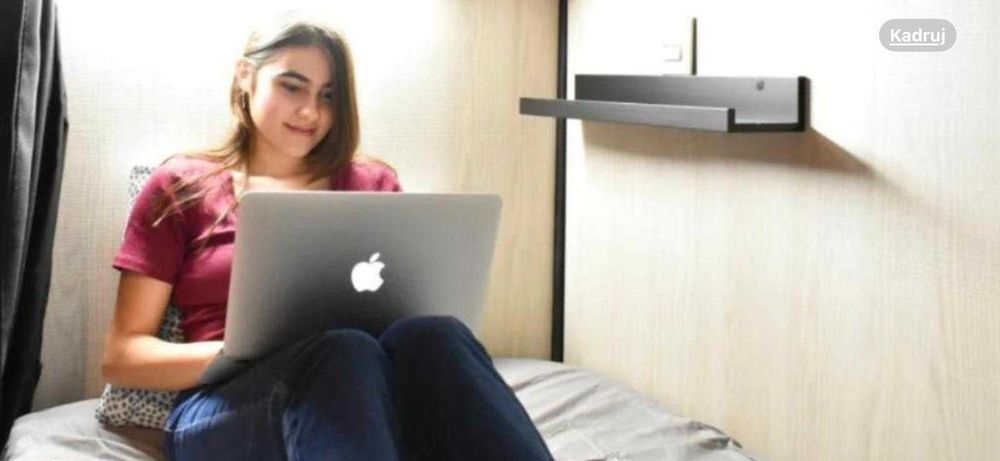 Tani nocleg HOSTEL W SAMYM CENTRUM , Fakt Vat,  дешеве житло ,