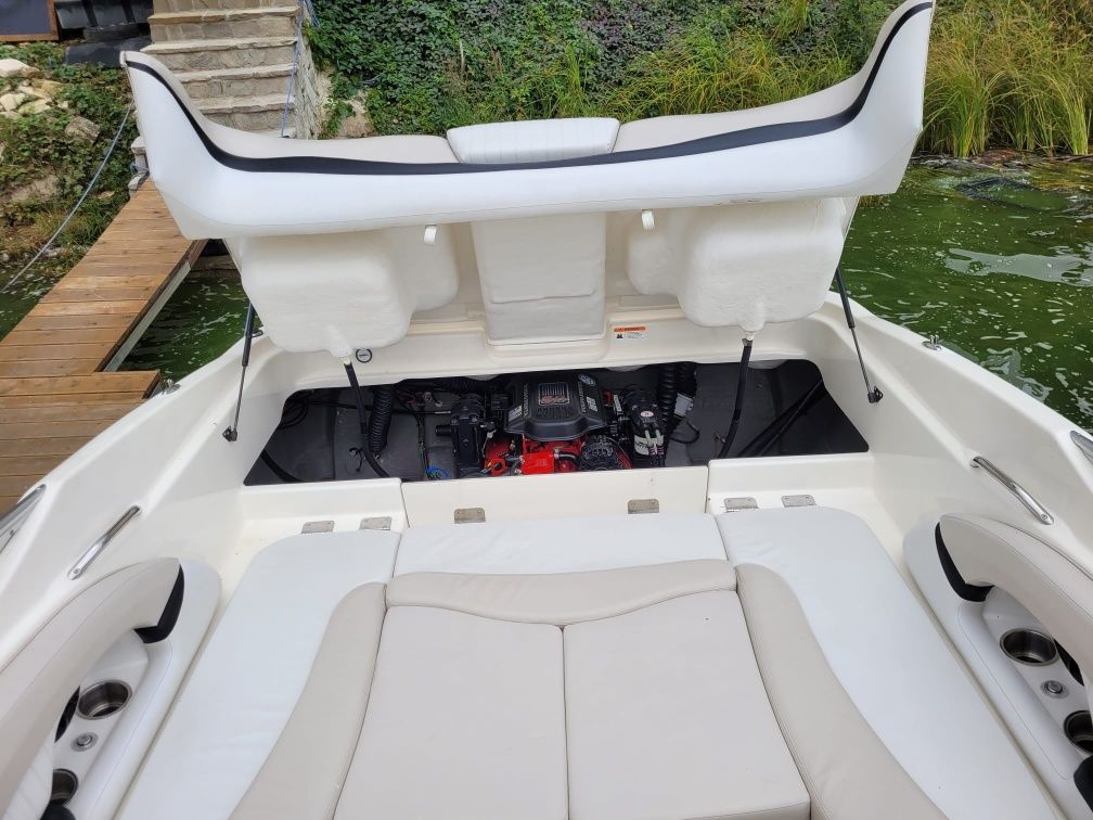 Łódź motorowa Glastron GLX 205