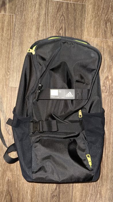 Рюкзак Adidas оригінал, стан нового