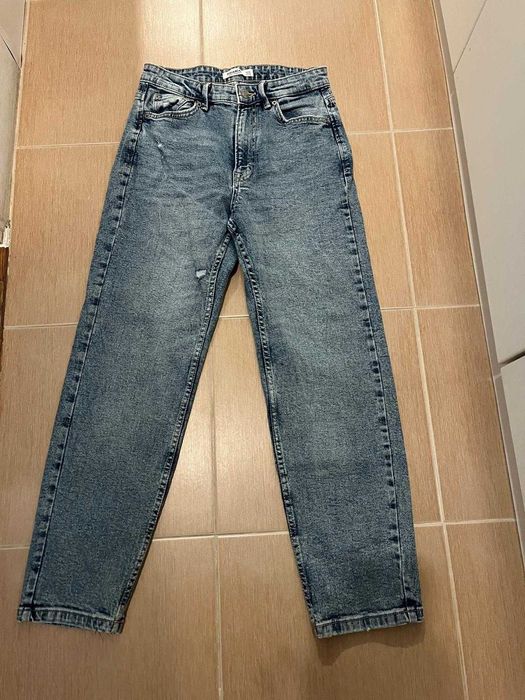 Calças de ganga mom jeans