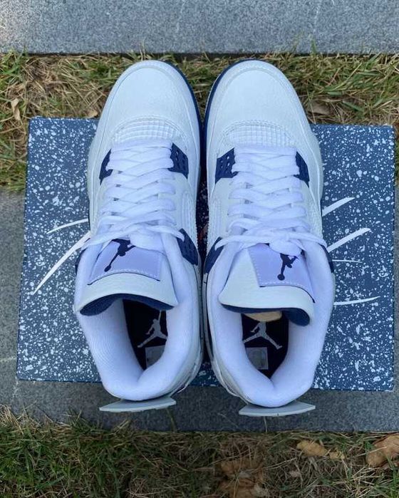 Buty meskie Mokasyny Jordan_4_Retro_Midnight_Navy R.44