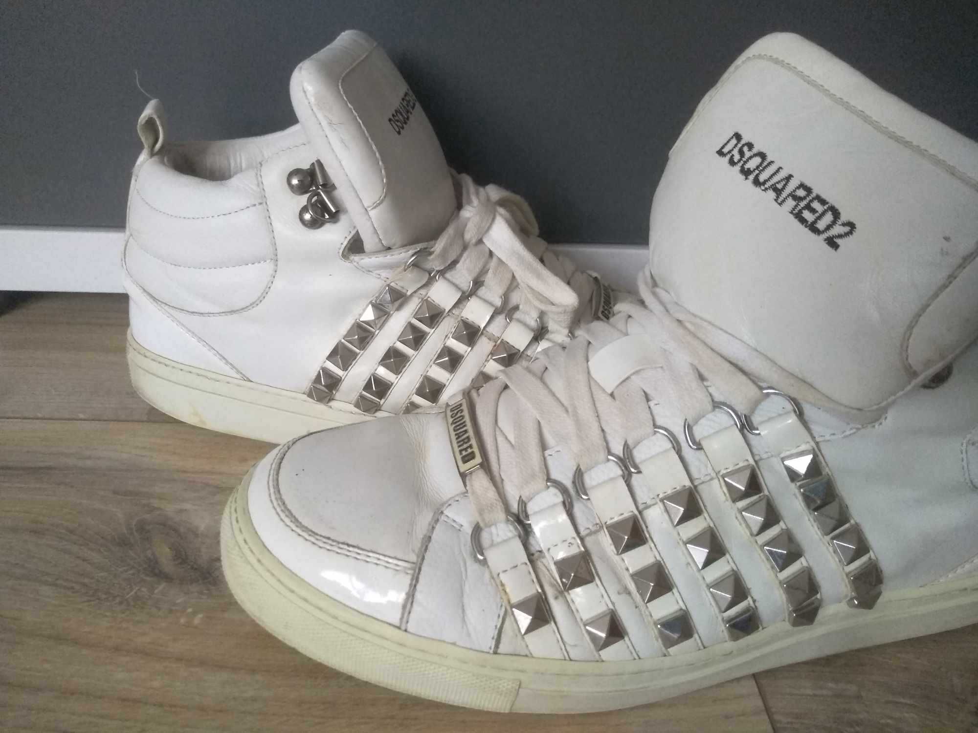 Dsquared 2 stud sneakers size 43