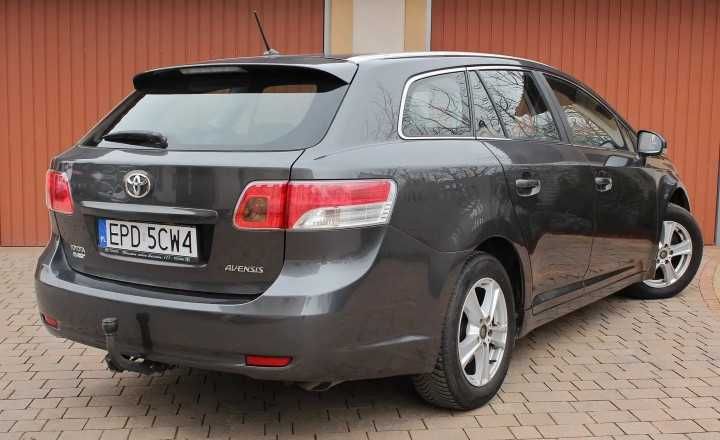 Toyota Avensis 2009