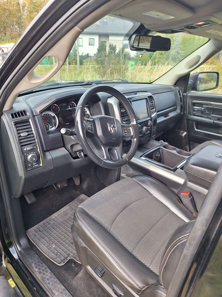 Dodge Ram sport 4x4 super stan