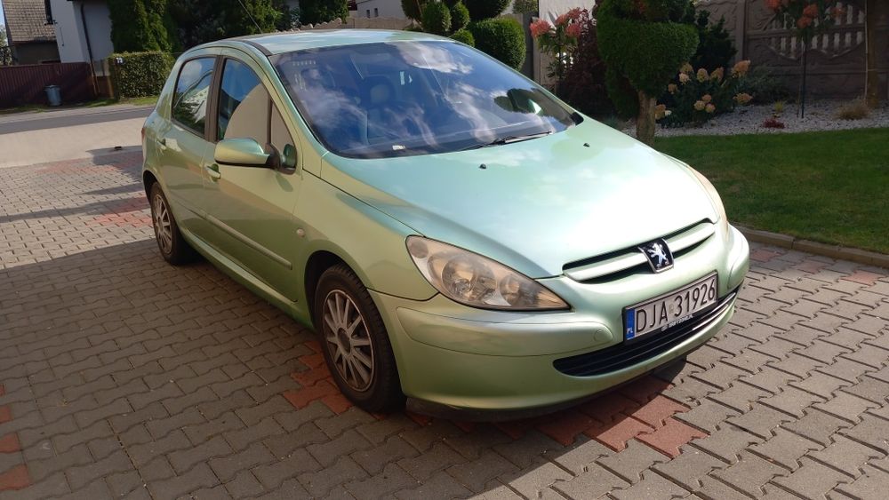 Tanio Peugeot 307 rok 2002,silnik 1.6 benzyna, cena 2950 zł