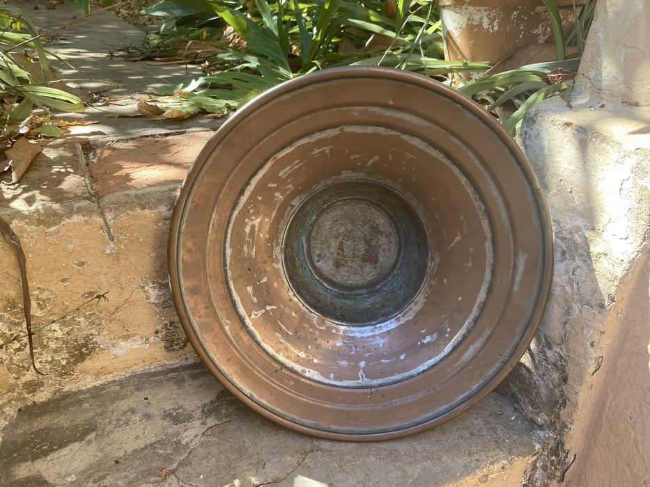 Bacia grande em cobre artesanal