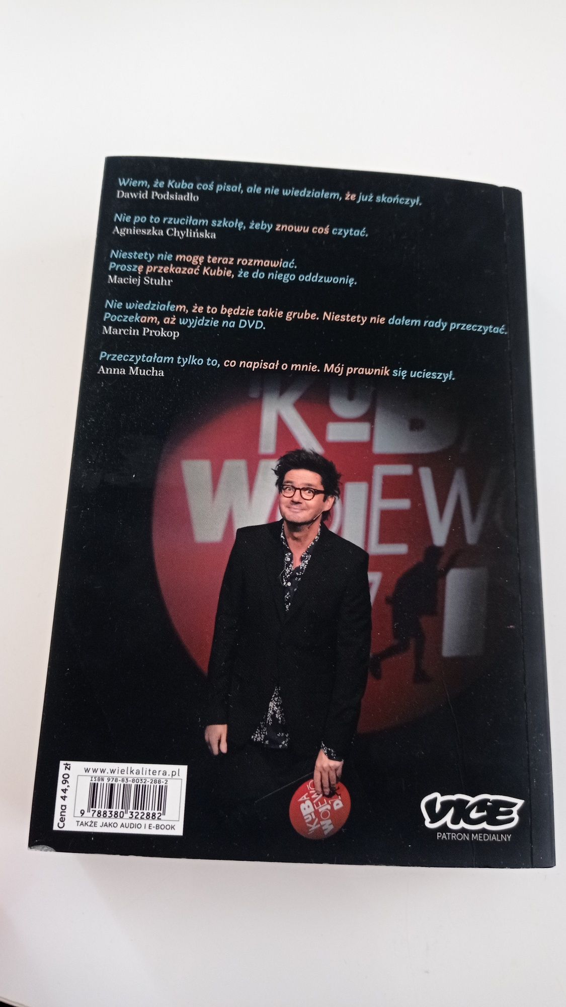 Wojewódzki Nieautoryzowana biografia