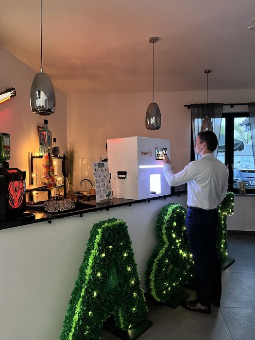 Automatyczny barman, mobilny bar, barmix, Drinkbox, Jagermeister