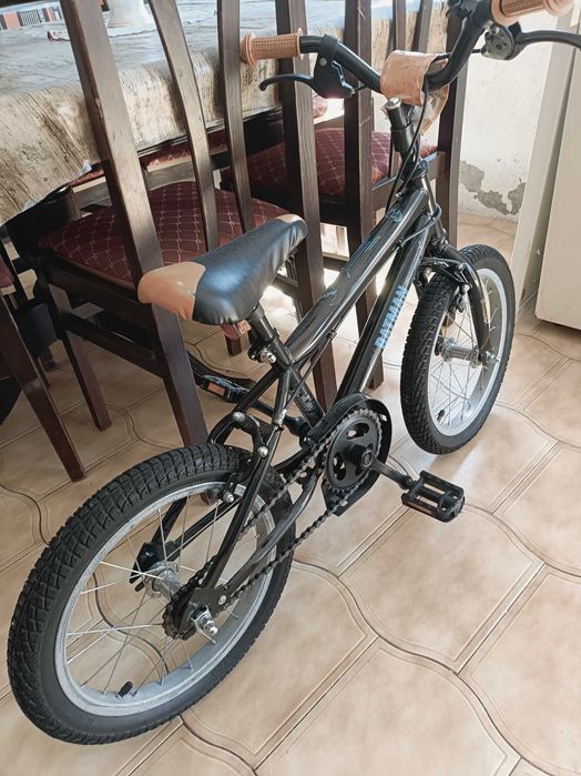 Vende-se bike infantil