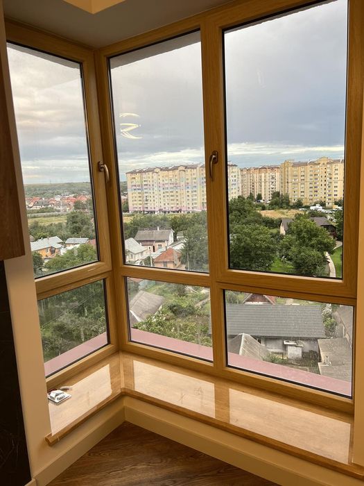 Прибирання, миття вікон