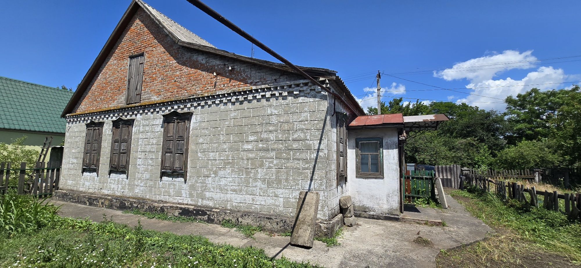 Продам 1/2 частку Будинку п. Строителей
