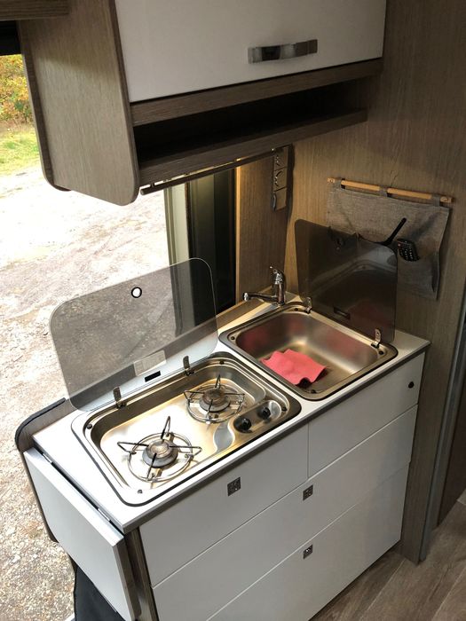 Knaus super ustawienie wnętrza