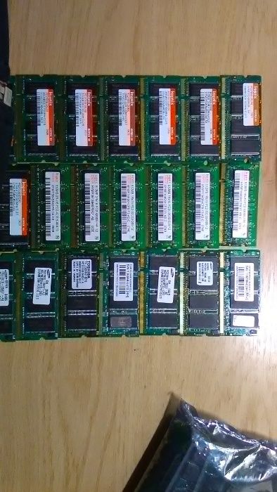 Память для пожилых ноутбуков SODIMM SDRAM PC100 DDR333 DDR400 DDR2 533