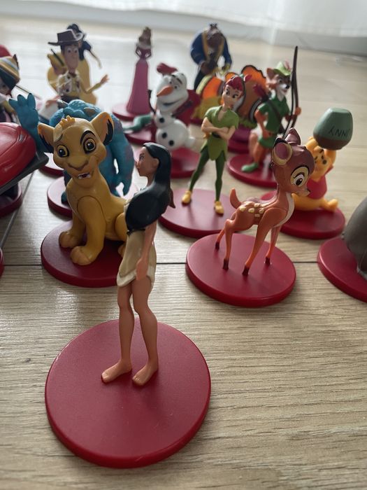 Zestaw ksiazek i figurek audiobajki disney deagostini
