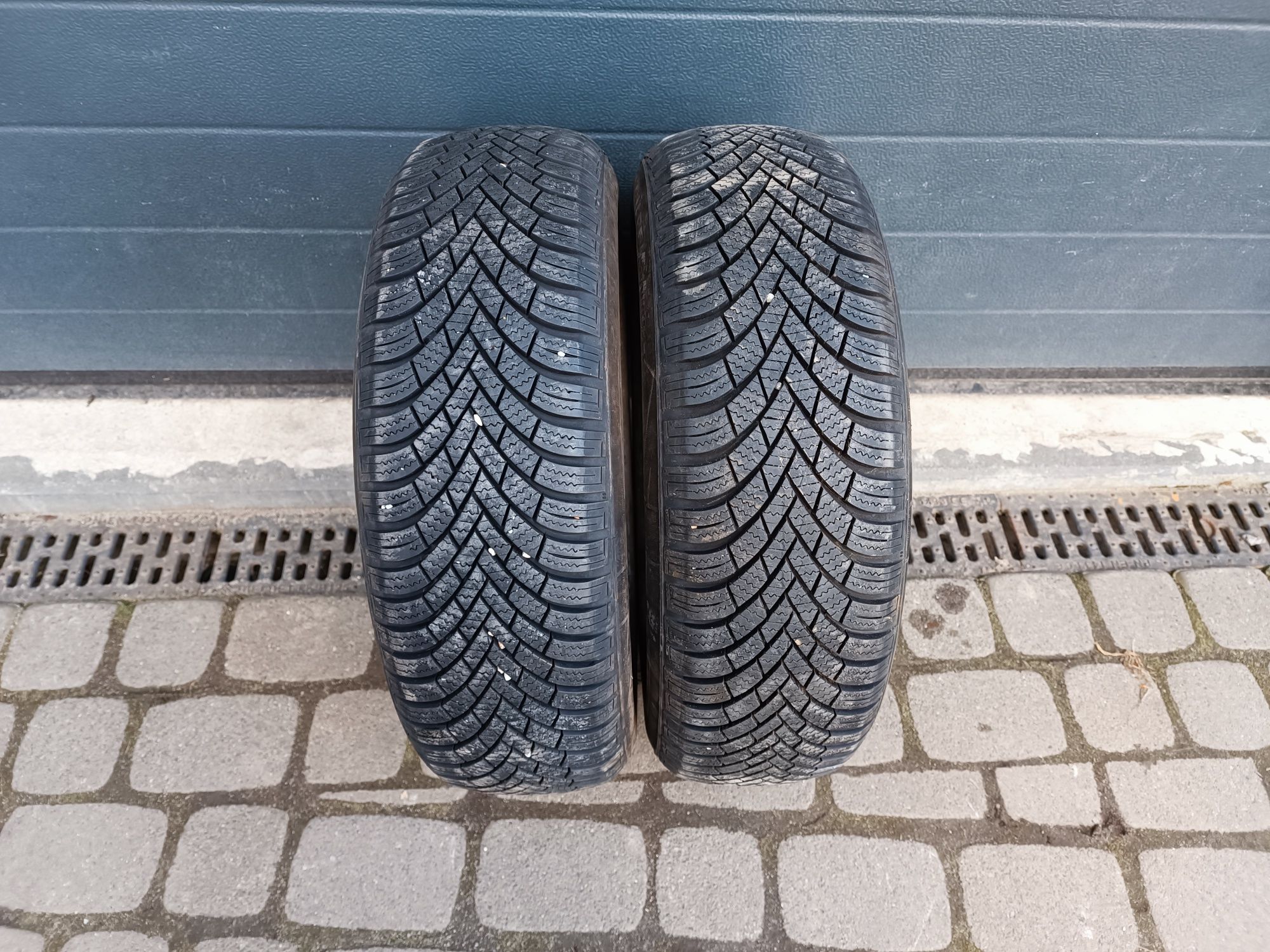 2x 175/65 R14 Nexen winguard zimowe