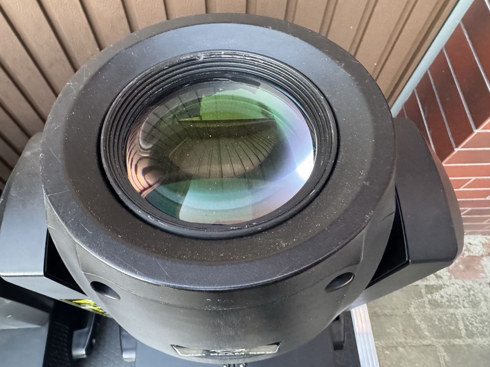 Głowy ruchome estradowe vizi beam 5rx 250 vat 4 szt plus case zestaw